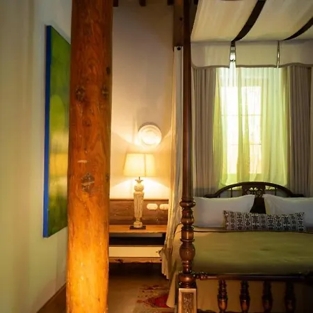 酒店 奥拉夫亚酒店 2*