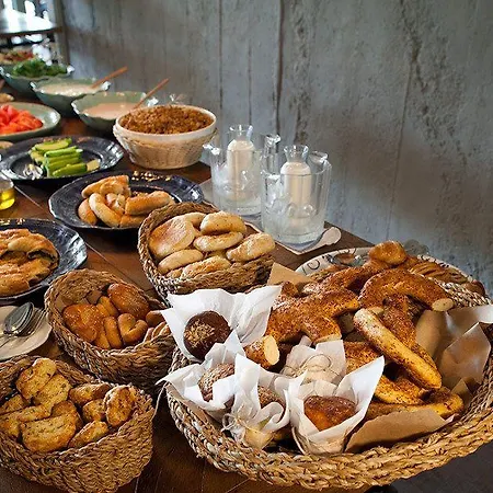 奥拉夫亚酒店 2*